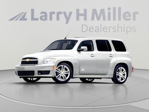 Used 2009 Chevrolet HHR LT FWD image 2