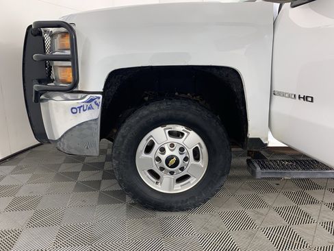 Used 2019 Chevrolet Silverado 2500 W/T image 10