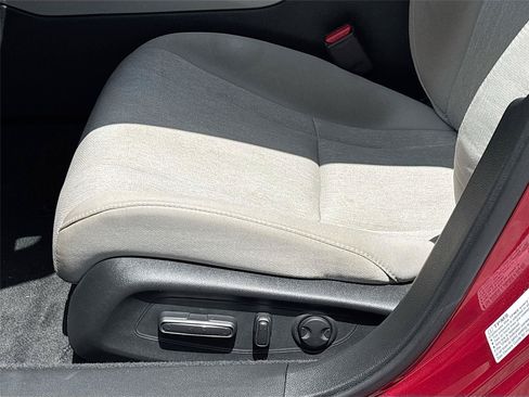 Certified 2024 Honda Accord EX image 21