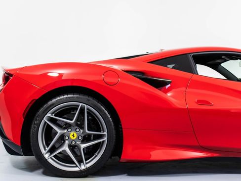 Certified 2020 Ferrari F8 Tributo image 18