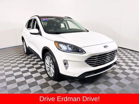 Used 2022 Ford Escape Titanium w/ Titanium Elite Package AWD/4WD image 1
