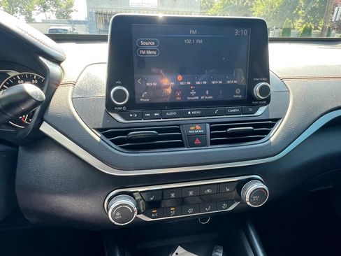 Used 2020 Nissan Altima 2.5 SR w/ Premium Package FWD image 20
