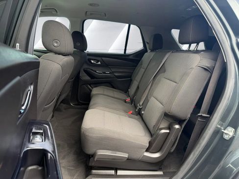 Used 2019 Chevrolet Traverse LT AWD/4WD image 17