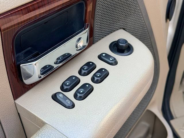 Used 2007 Ford F150 XLT AWD/4WD image 16