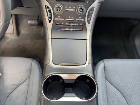 Used 2019 Lincoln Nautilus Reserve AWD/4WD image 32
