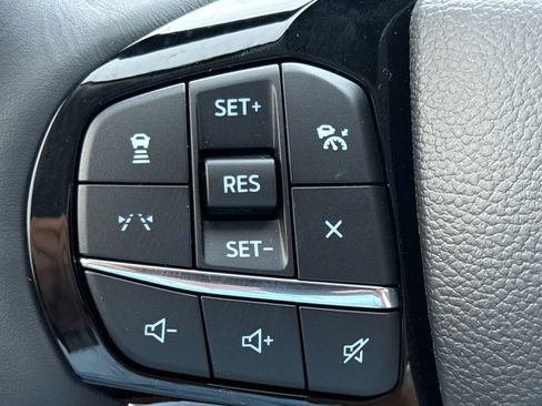 New 2026 Ford Explorer Platinum w/ LUX Leather Package image 31