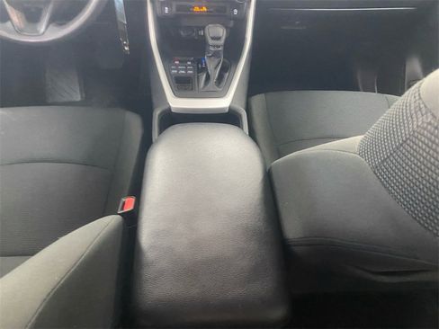 Used 2024 Toyota RAV4 LE image 11