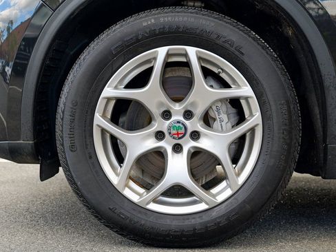 Used 2021 Alfa Romeo Stelvio Sprint w/ Sun & Sound Package image 15