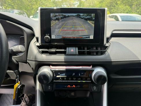 Used 2025 Toyota RAV4 LE FWD image 6