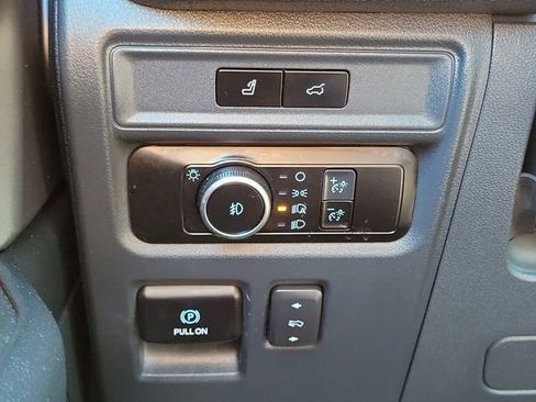 Certified 2022 Ford Expedition Limited image 14