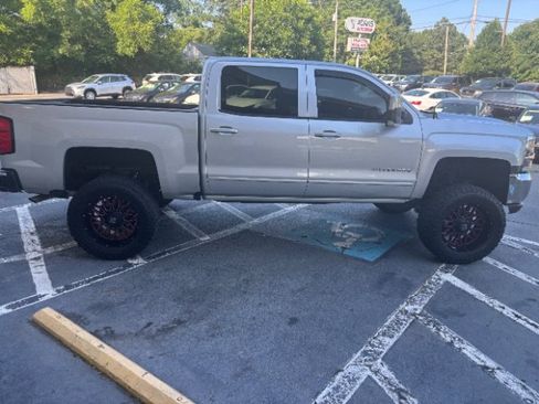 Used 2018 Chevrolet Silverado 1500 LT w/ All Star Edition RWD image 5
