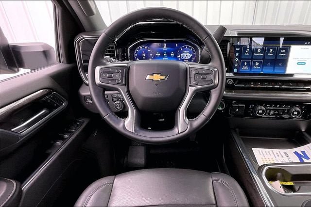 Certified 2024 Chevrolet Silverado 3500 LTZ w/ LTZ Plus Package AWD/4WD image 5