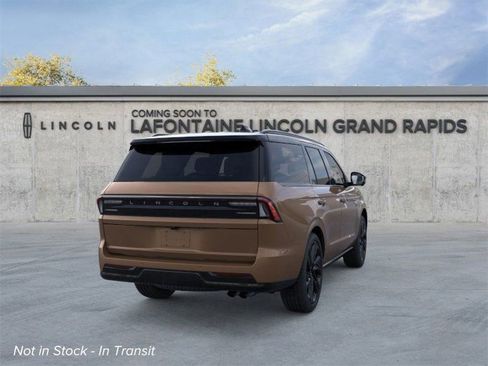 New 2026 Lincoln Navigator Black Label image 8