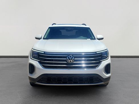 Certified 2026 Volkswagen Atlas SE w/ Panoramic Sunroof Package AWD/4WD image 8