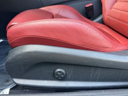Used 2017 Mercedes-Benz C 300 Coupe image 15