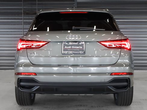 New 2025 Audi Q3 2.0T Premium image 15