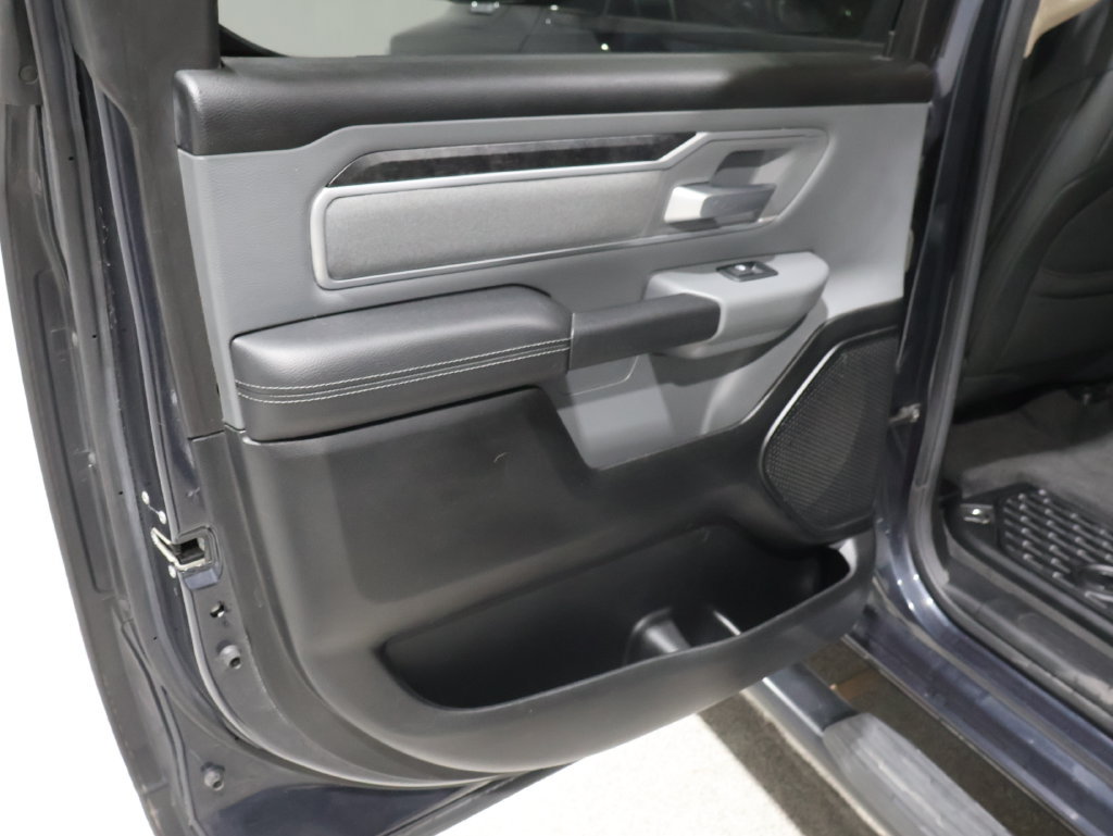 Used 2020 RAM 1500 Big Horn AWD/4WD image 18
