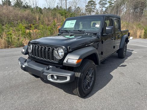 New 2026 Jeep Gladiator Sport AWD/4WD image 2
