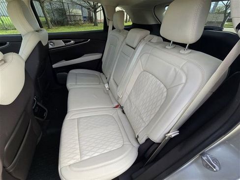 Used 2022 Lincoln Nautilus Black Label image 20