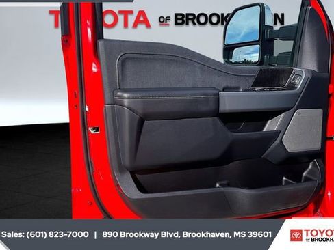 Used 2023 Ford F150 Lariat w/ Max Trailer Tow Package image 17