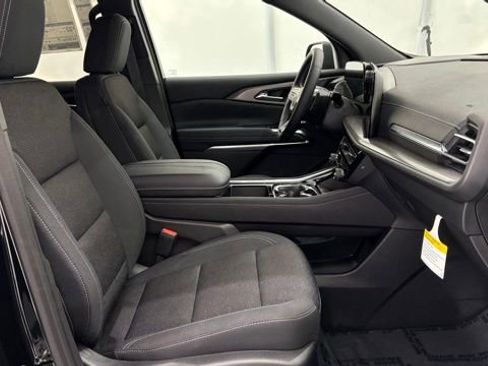 New 2026 Chevrolet Traverse LT image 23