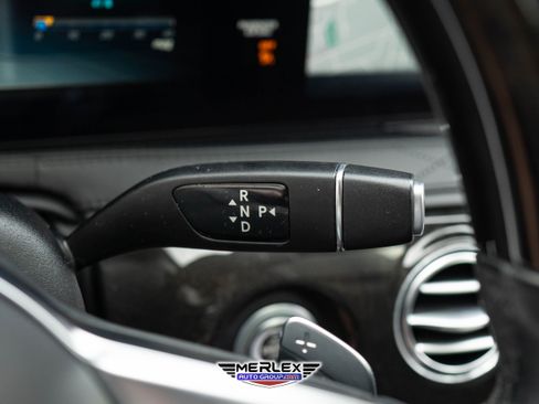 Used 2019 Mercedes-Benz S 560 4MATIC Sedan w/ Premium Package image 28