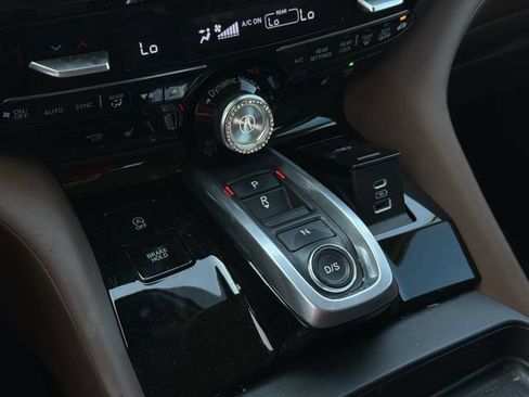 Used 2026 Acura MDX w/ Technology Package FWD image 18