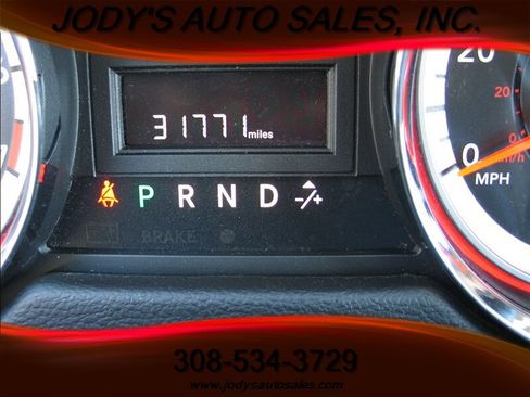 Used 2017 Dodge Grand Caravan SE w/ Power Window Group image 12