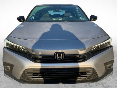 Used 2023 Honda Civic Sport image 7