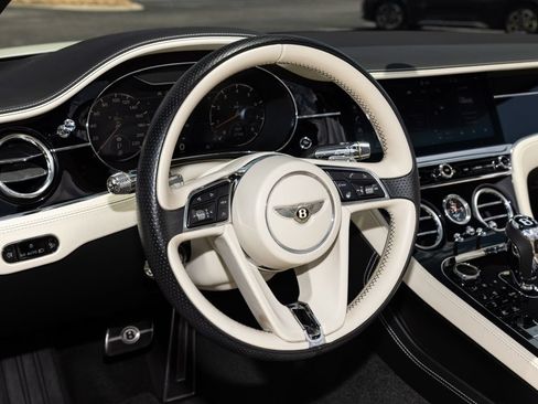 Used 2020 Bentley Continental GT AWD/4WD image 26