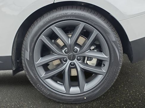 New 2026 Land Rover Range Rover Sport SE AWD/4WD image 35