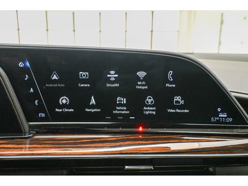 Used 2023 Cadillac Escalade Premium Luxury image 57