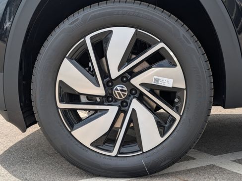 New 2026 Volkswagen Atlas SE AWD/4WD image 4