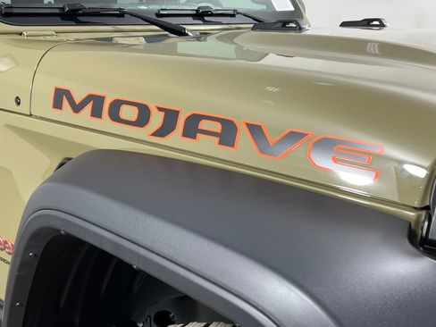 New 2026 Jeep Gladiator Mojave image 42