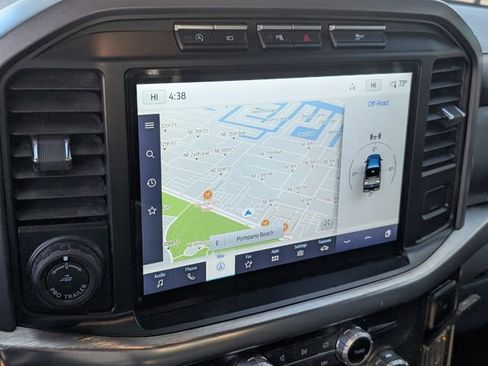 Used 2023 Ford F150 Lariat w/ Trailer Tow Package image 27