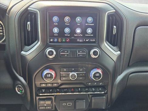 Used 2023 GMC Sierra 2500 AT4 w/ AT4 Premium Plus Package AWD/4WD image 29