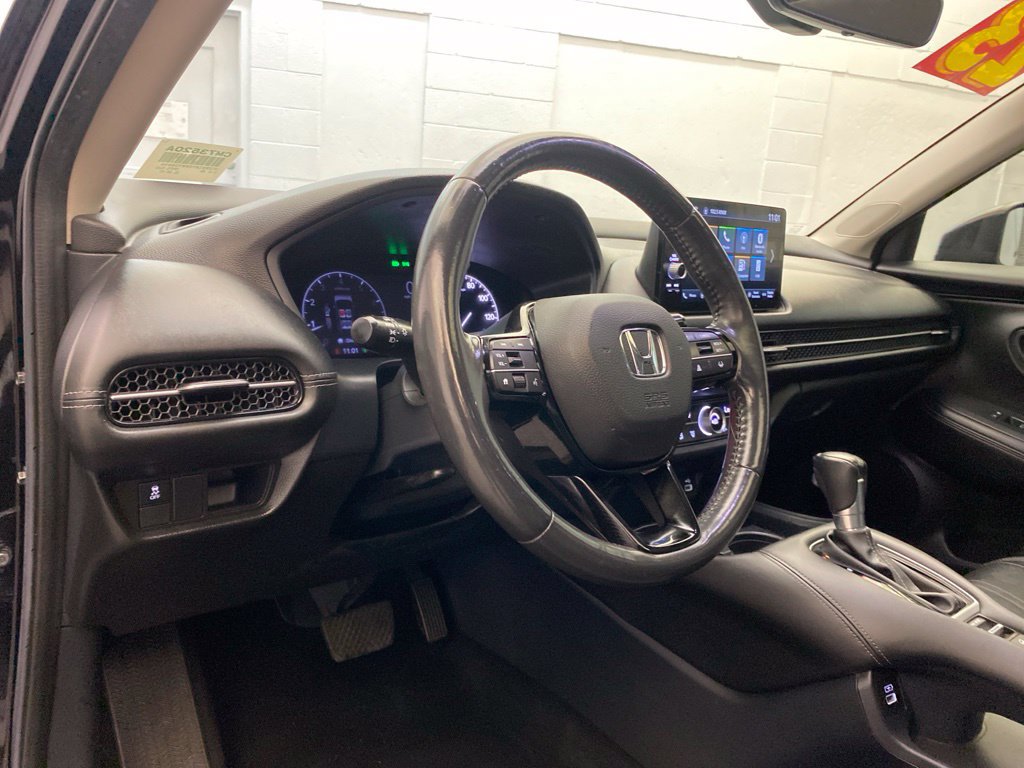 Used 2023 Honda HR-V EX-L image 18