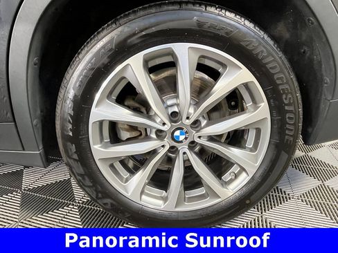 Used 2019 BMW X3 xDrive30i w/ Driving Assistance Package image 6
