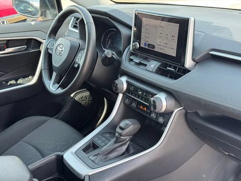 Used 2024 Toyota RAV4 XLE w/ Weather Package AWD/4WD image 9