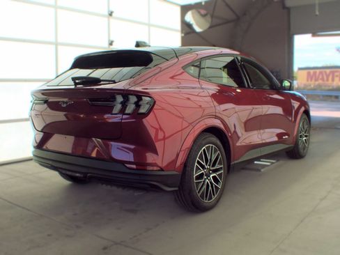 Used 2025 Ford Mustang Mach-E Premium AWD/4WD image 7