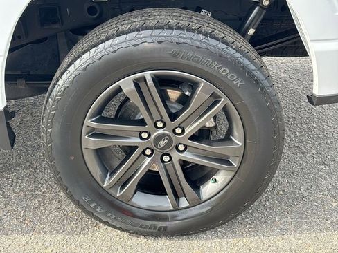 Used 2022 Ford F150 XLT w/ Equipment Group 302A High image 14