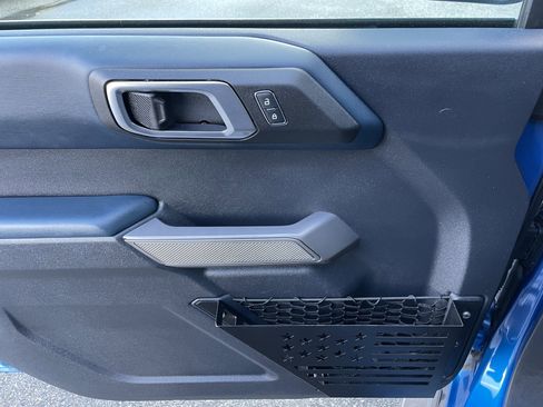 Used 2022 Ford Bronco Outer Banks image 12