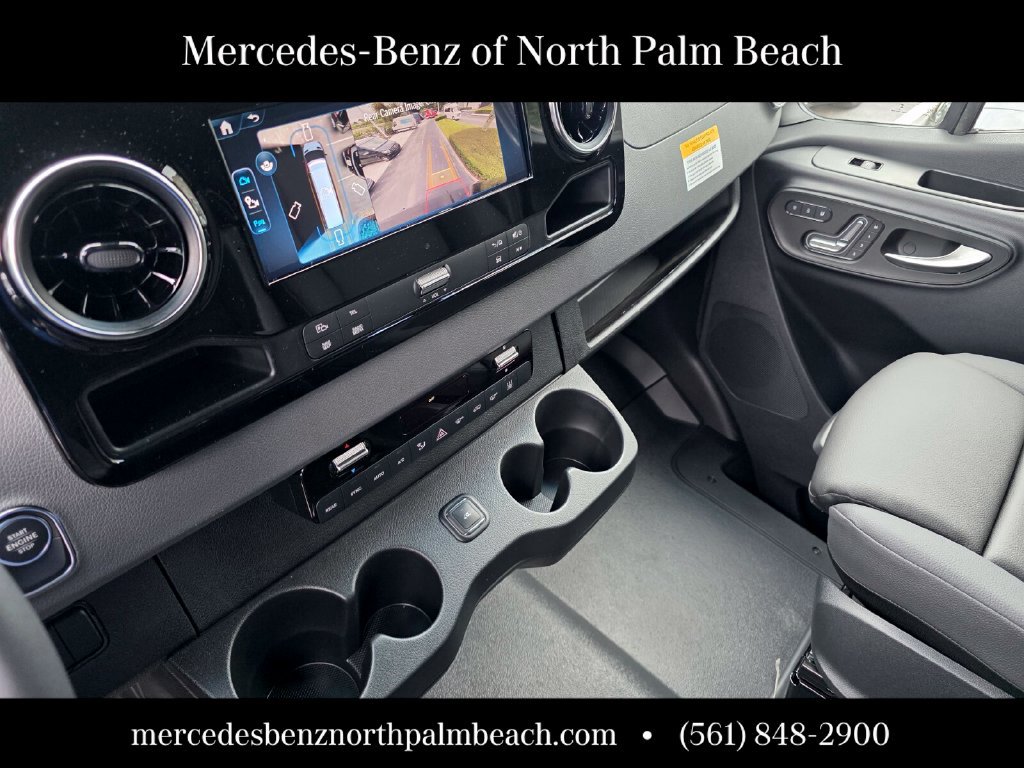 New 2026 Mercedes-Benz Sprinter 2500 image 17