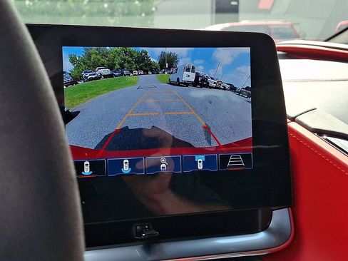 Used 2025 Chevrolet Corvette Z06 RWD image 17