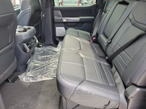 New 2026 Ford F250 Platinum AWD/4WD image 13