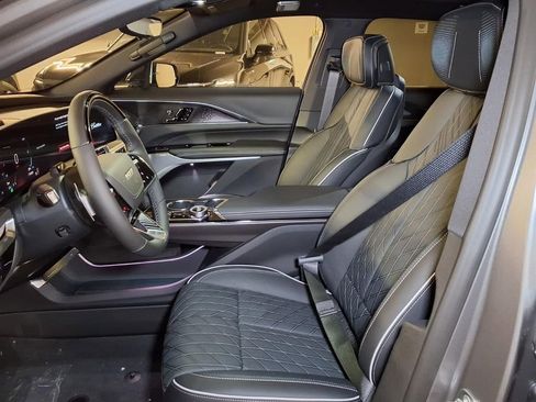 New 2026 Cadillac Lyriq V AWD/4WD image 14