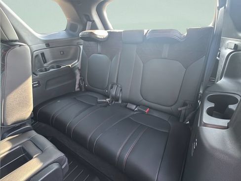 Certified 2026 Honda Pilot Black Edition image 19