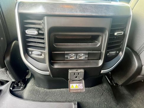 Used 2021 RAM 1500 Big Horn image 28