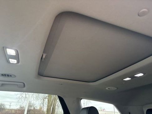 Used 2020 Buick Enclave Avenir w/ Avenir Technology Package image 36