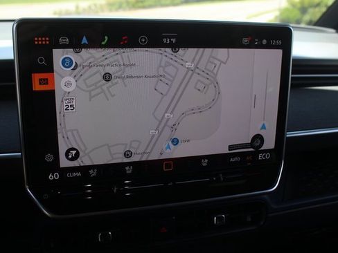 New 2025 Volkswagen ID. Buzz Pro S image 22